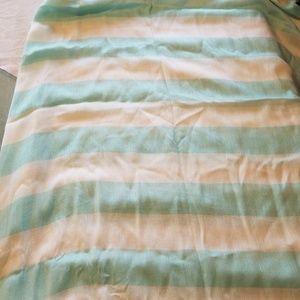 Light spring/autumn striped scarf